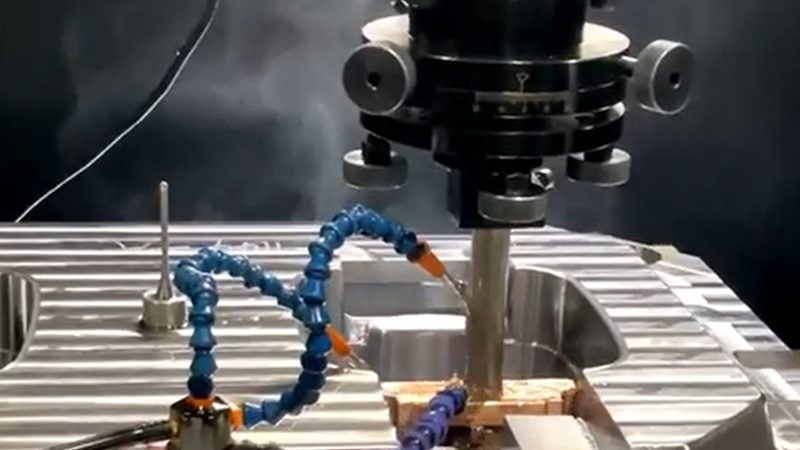 成都冲压模具冲头：揭秘其核心工艺与选型要点**
