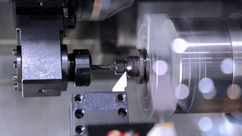高速冲压级进模：揭秘其核心工艺与选型要点